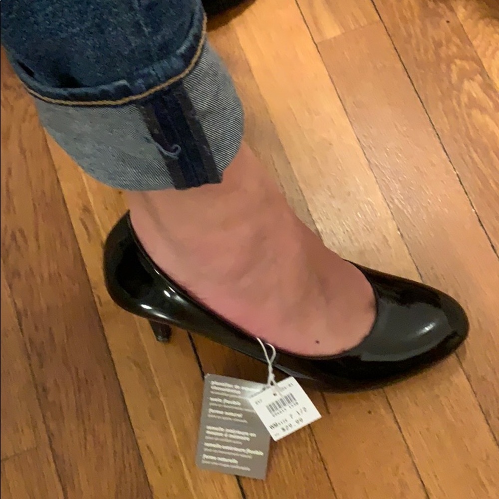 Black heels/ pumps